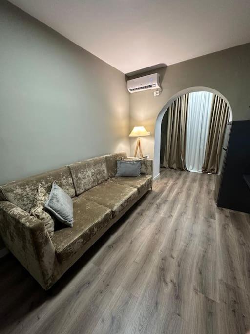 Bejart Apartment 4 Тирана Экстерьер фото